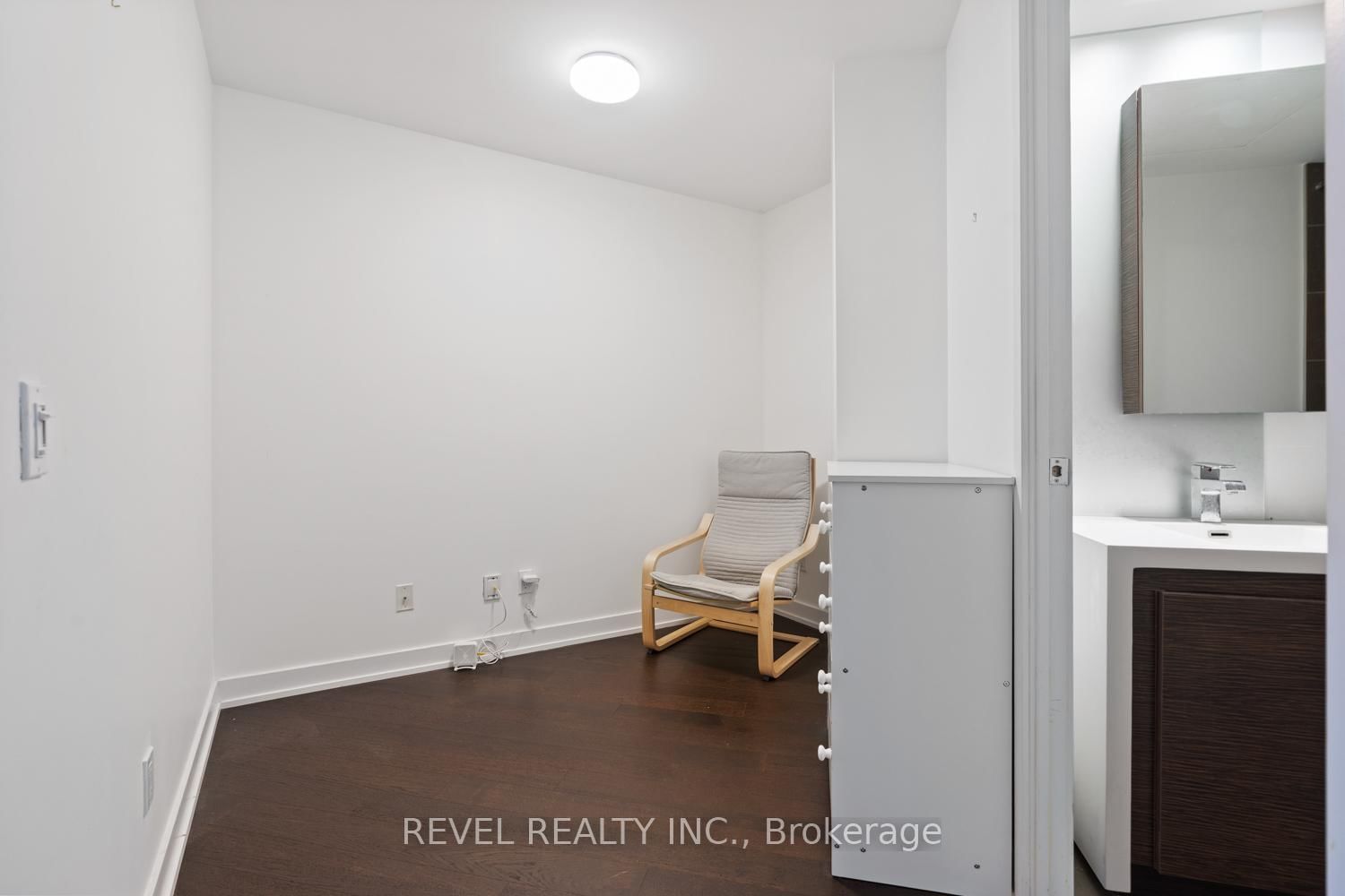 1030 King Street W, Unit 609 - Photo 14