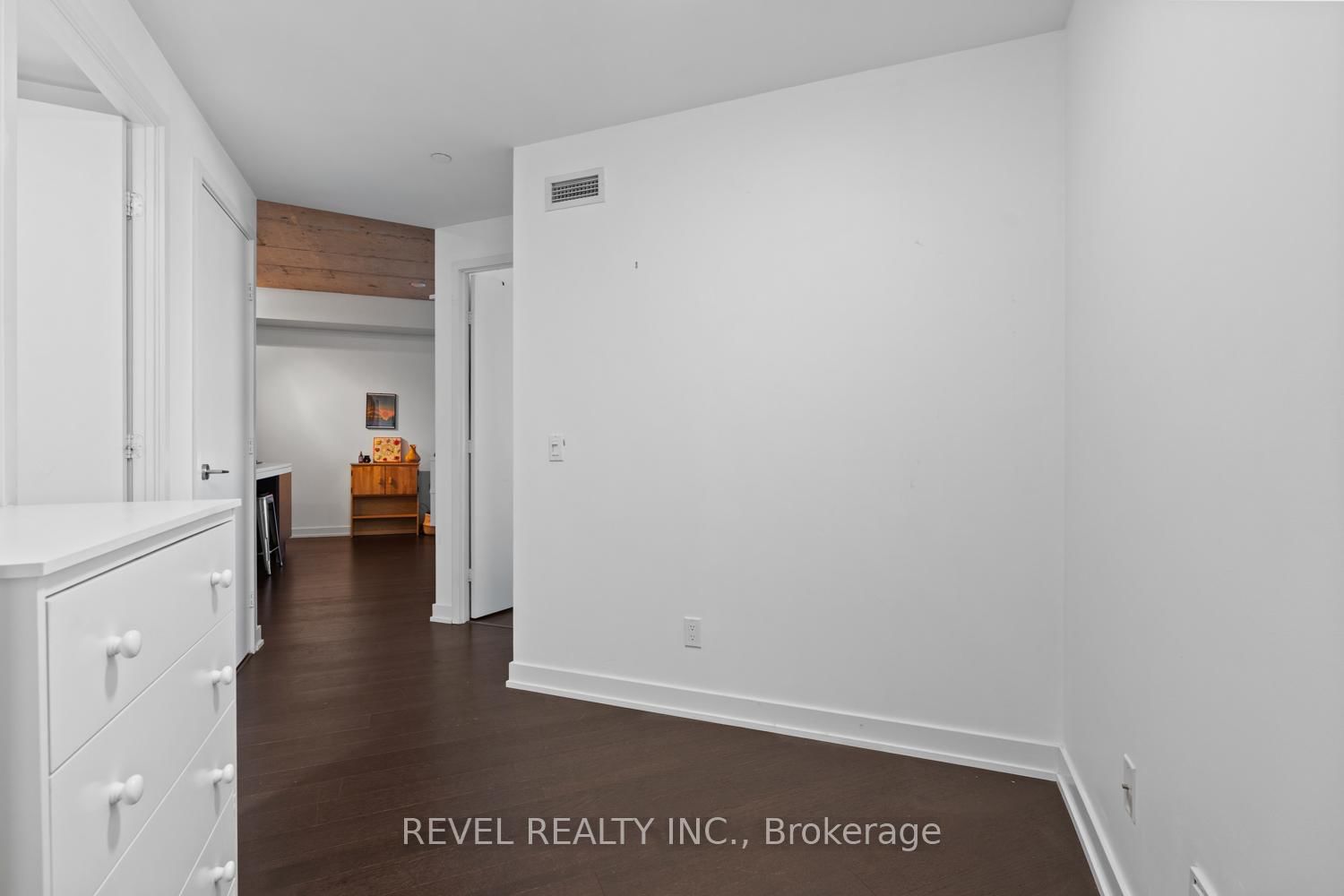 1030 King Street W, Unit 609 - Photo 16