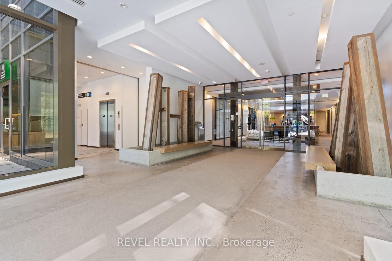 1030 King Street W, Unit 609 - Photo 21