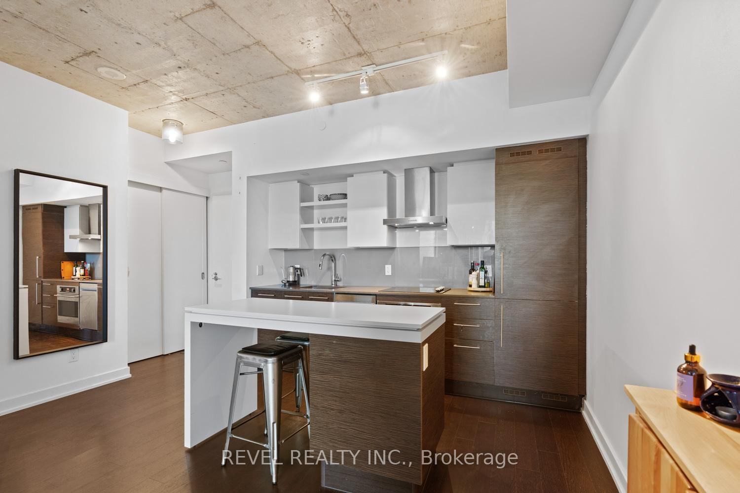 1030 King Street W, Unit 609 - Photo 8