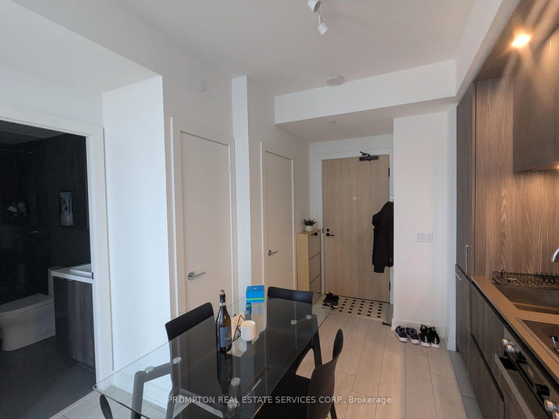 3813 - 35 Mercer St, Toronto, M5V 1H2 | Image 3