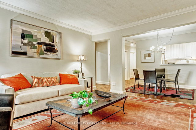 202 - 35 Raglan Avenue