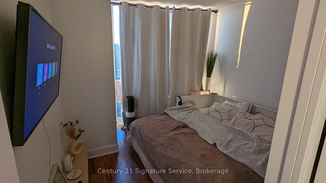 PH18 - 35 Brian Peck Crescent