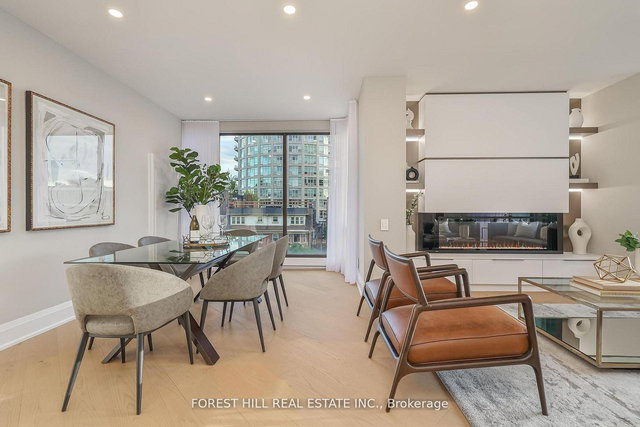 301 - 342 Spadina Road