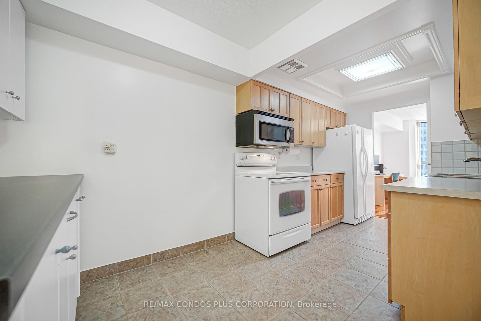 Condo for sale at 803-62 Wellesley Street, Toronto, Ontario, M5S 2X3 - Bay Street Corridor - MLS: C12985224