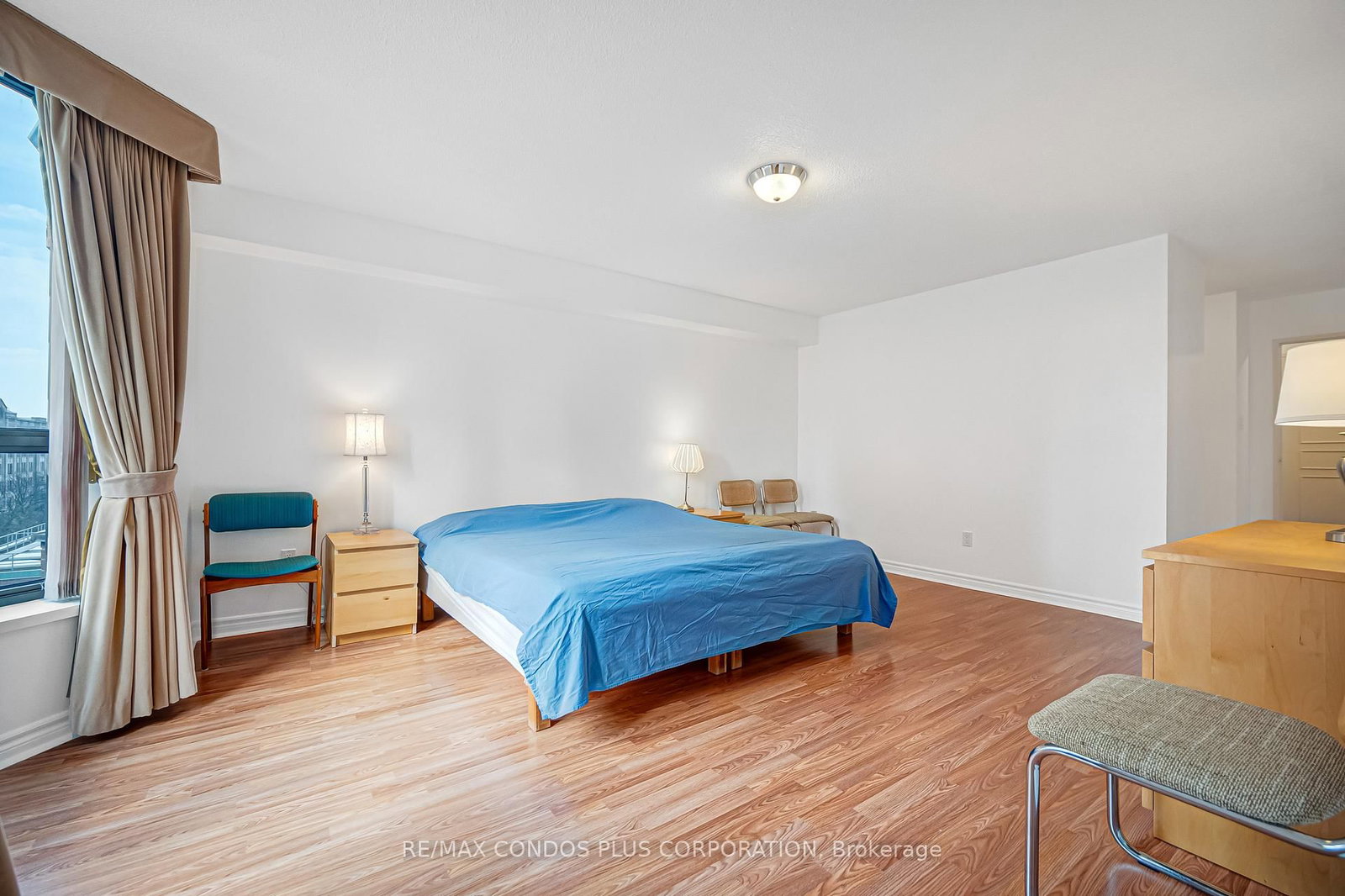 Condo for sale at 803-62 Wellesley Street, Toronto, Ontario, M5S 2X3 - Bay Street Corridor - MLS: C12985224