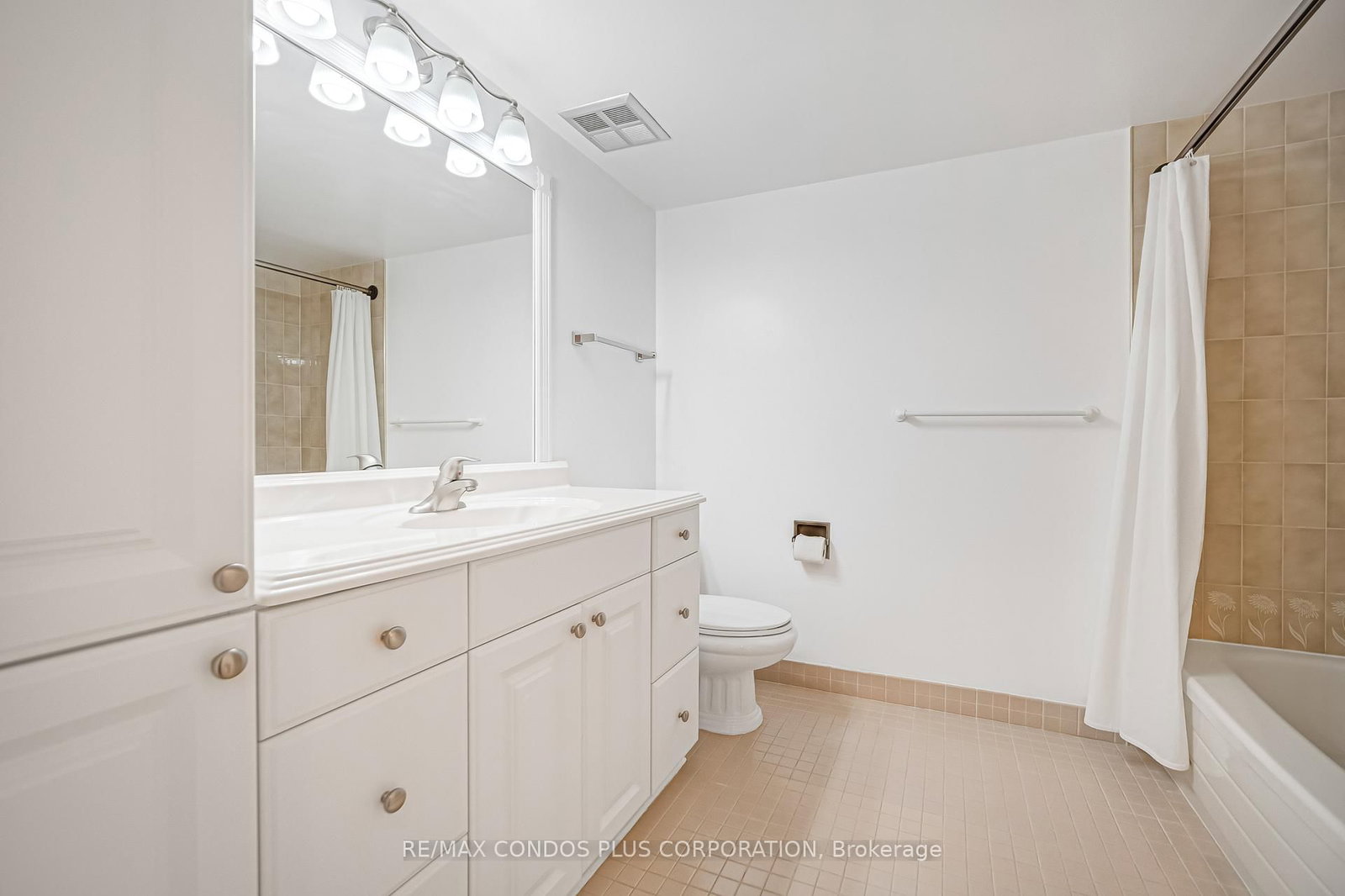 Condo for sale at 803-62 Wellesley Street, Toronto, Ontario, M5S 2X3 - Bay Street Corridor - MLS: C12985224