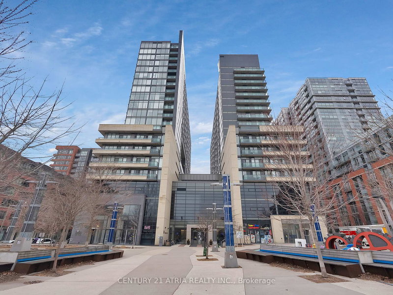 home for lease on 1601E-36 Lisgar Street