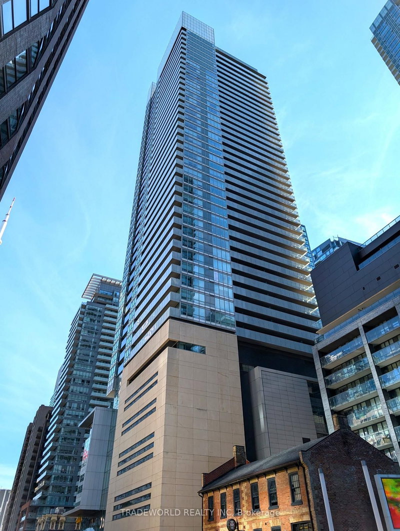 home for lease on 2508-80 John Street