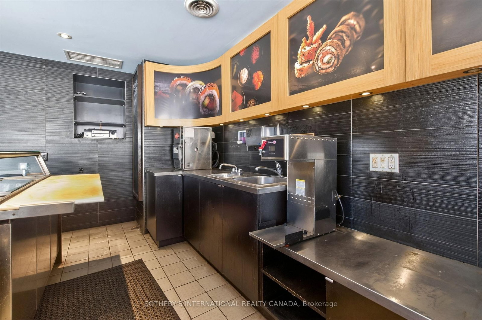 2564 Yonge Street - Photo 11