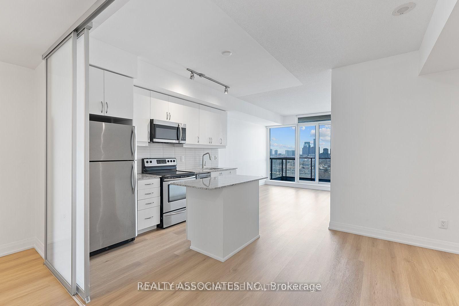 2885 Bayview Avenue, Unit 1016 - Photo 12