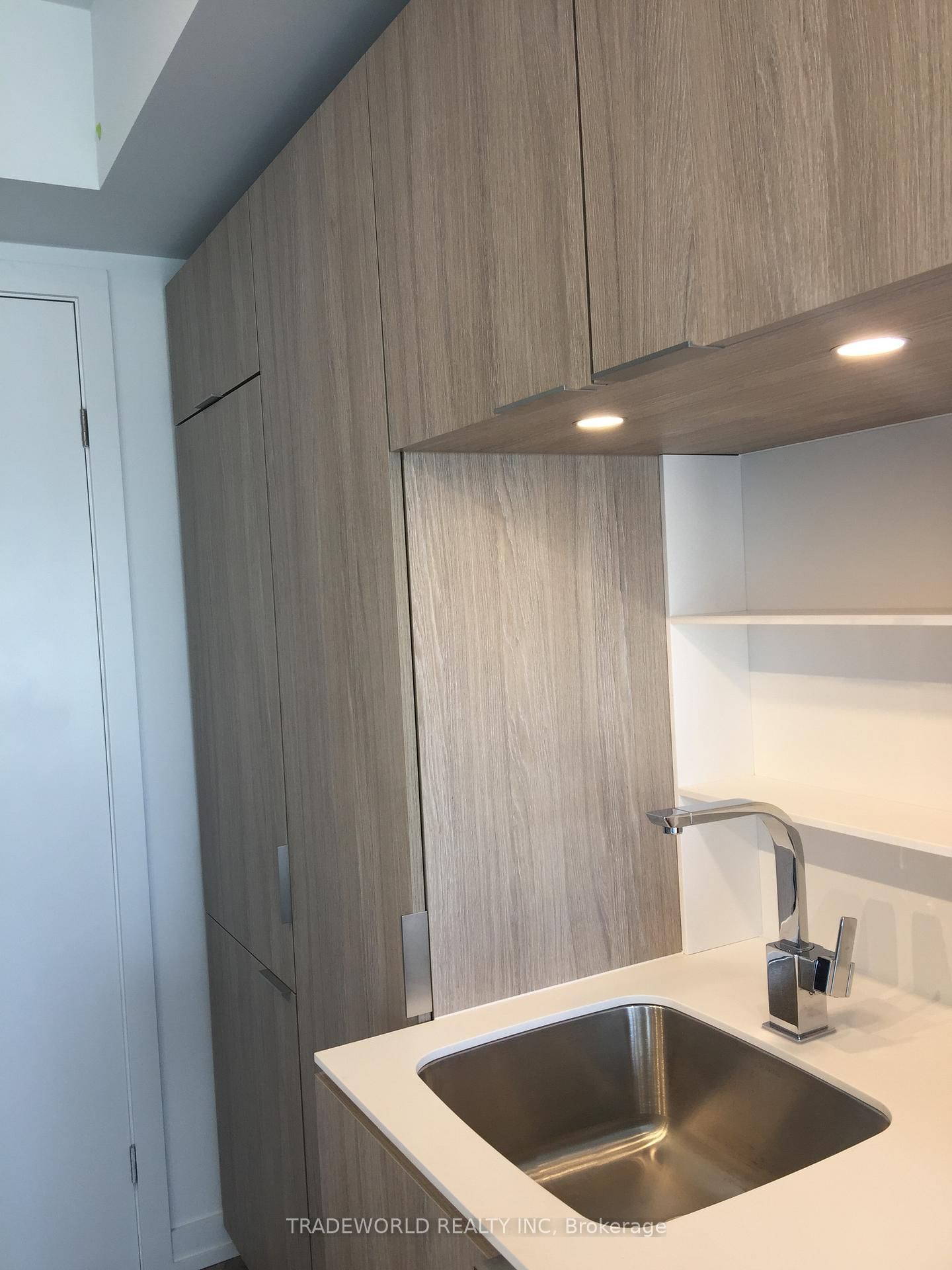 77 Shuter Street, Unit 1911 - Photo 11