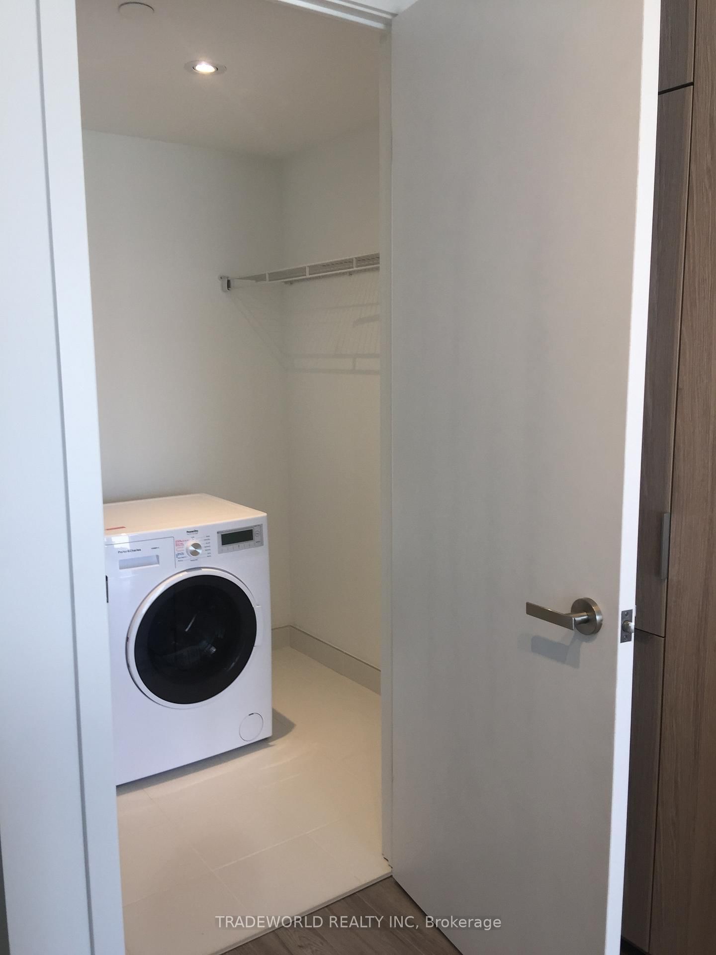 77 Shuter Street, Unit 1911 - Photo 19