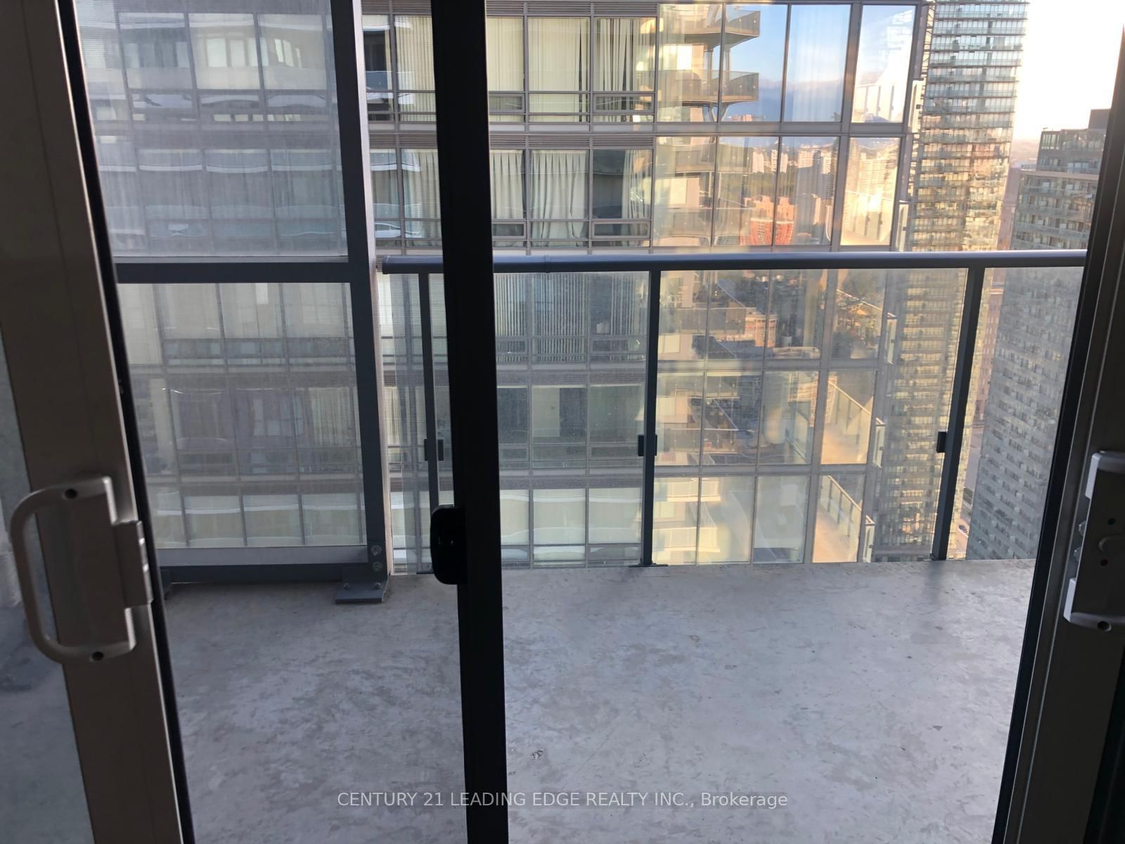 7 Grenville Street, Unit 3802 - Photo 14