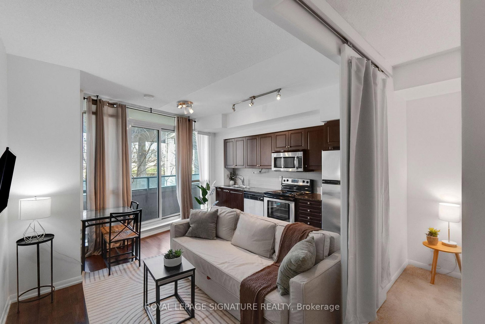 209 Fort York Boulevard, Unit 368 - Photo 15
