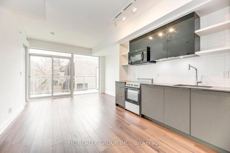 302 - 6 Parkwood Ave, Toronto, M4V 0A3 | Image 3