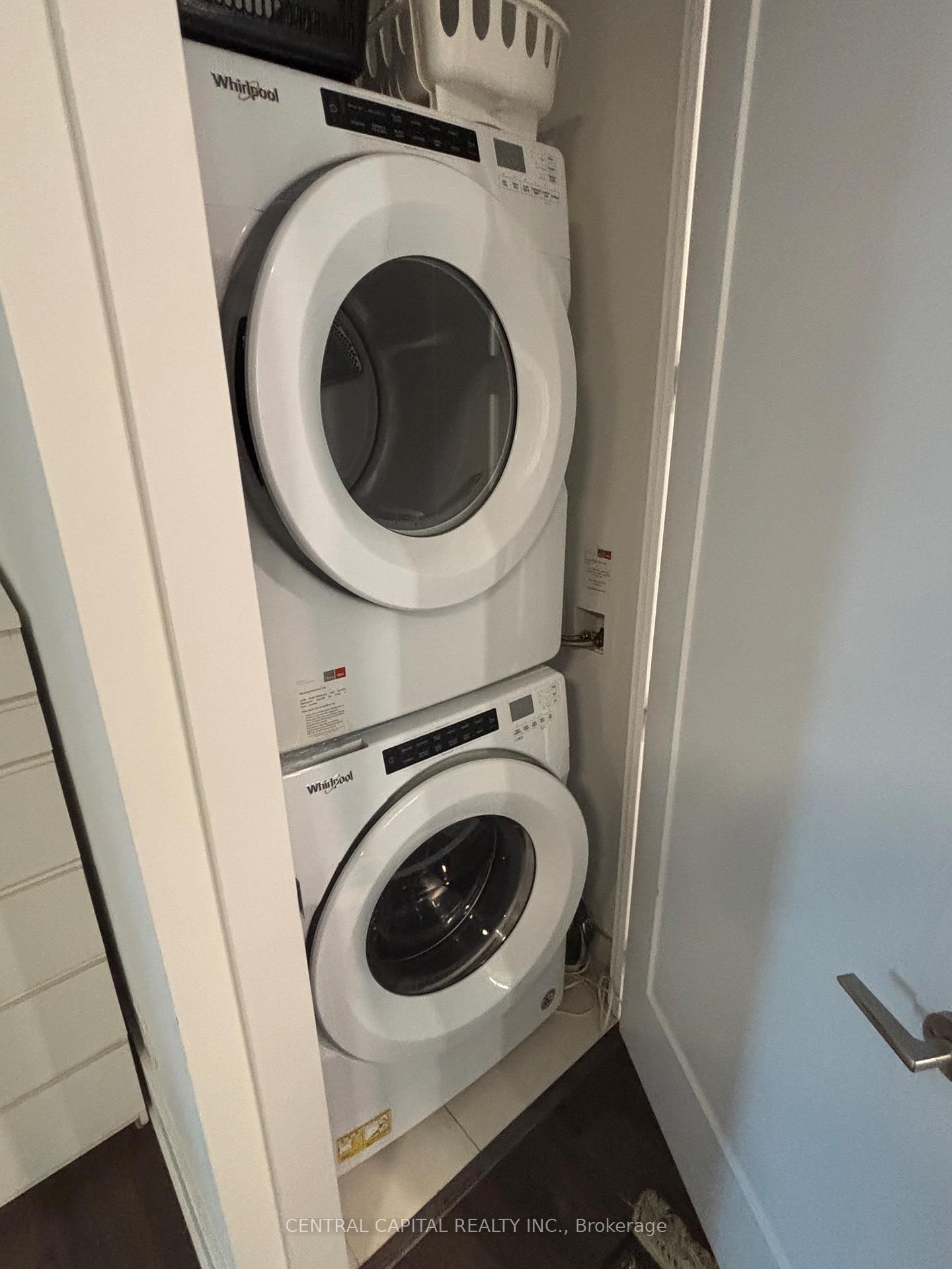 118 Merchant's Wharf, Unit 722 - Photo 9