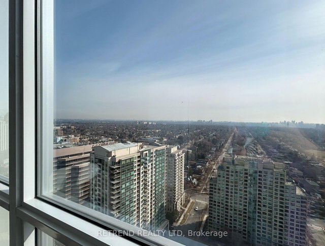 2706 - 5180 Yonge Street