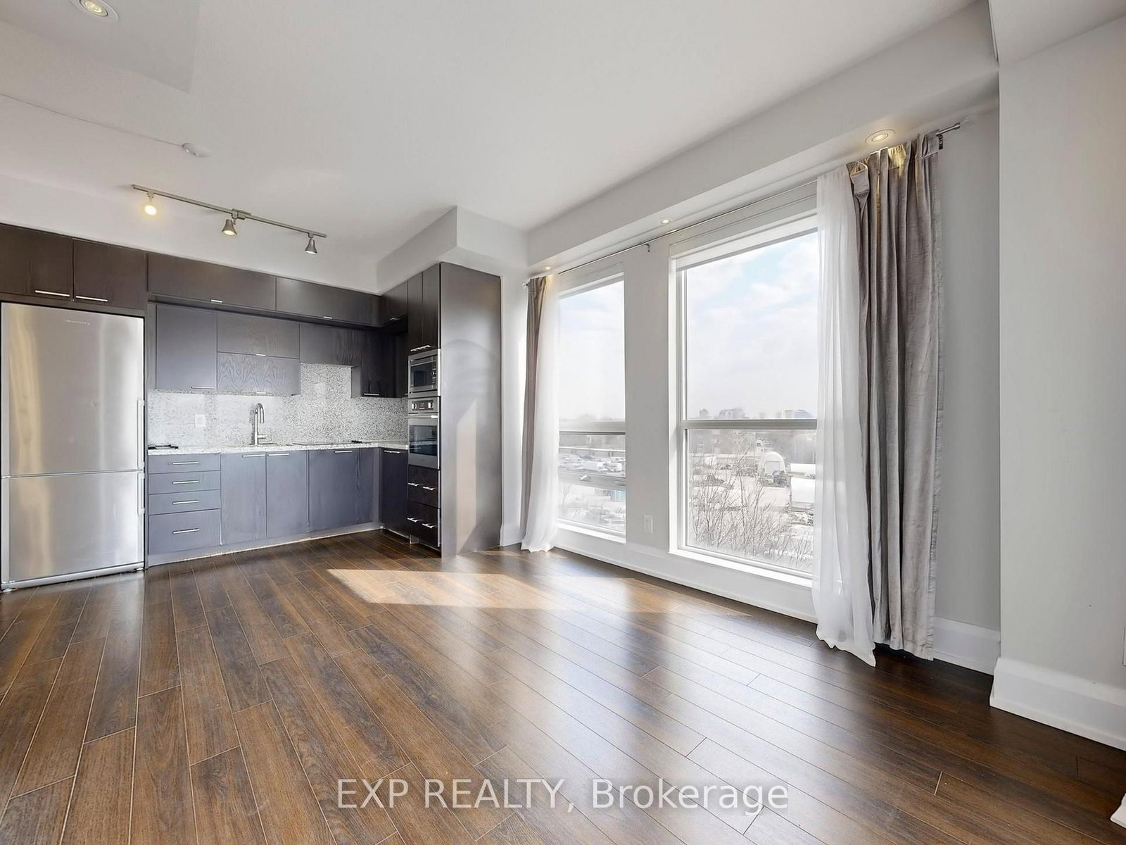 120 Harrison Garden Boulevard, Unit 406 - Photo 11