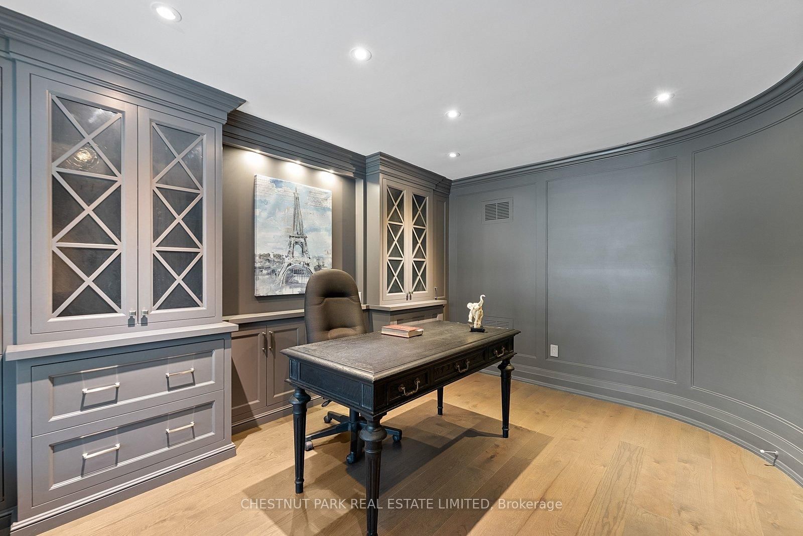 Listing Image 22
