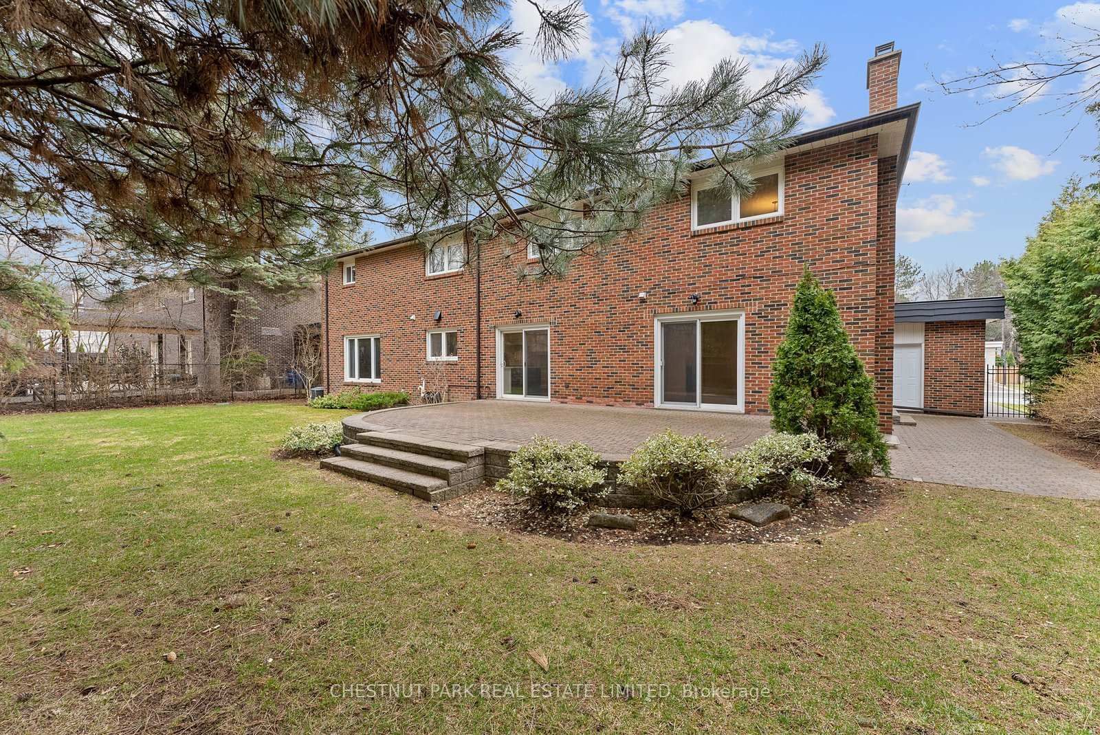 Listing Image 44