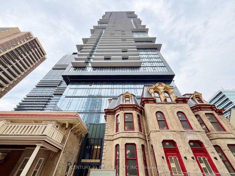 home for lease on 2905-634 Church Street