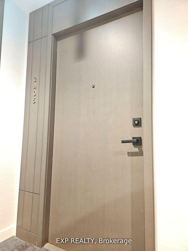 2405 - 15 Holmes Avenue