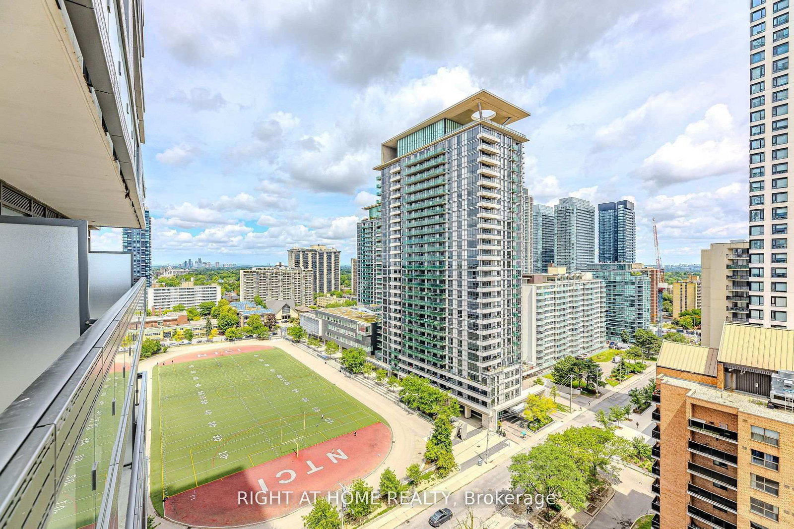 Condo for sale at 1301-39 Roehampton Avenue, Toronto, Ontario, M4P 0G1 - Mount Pleasant West - MLS: C12985930