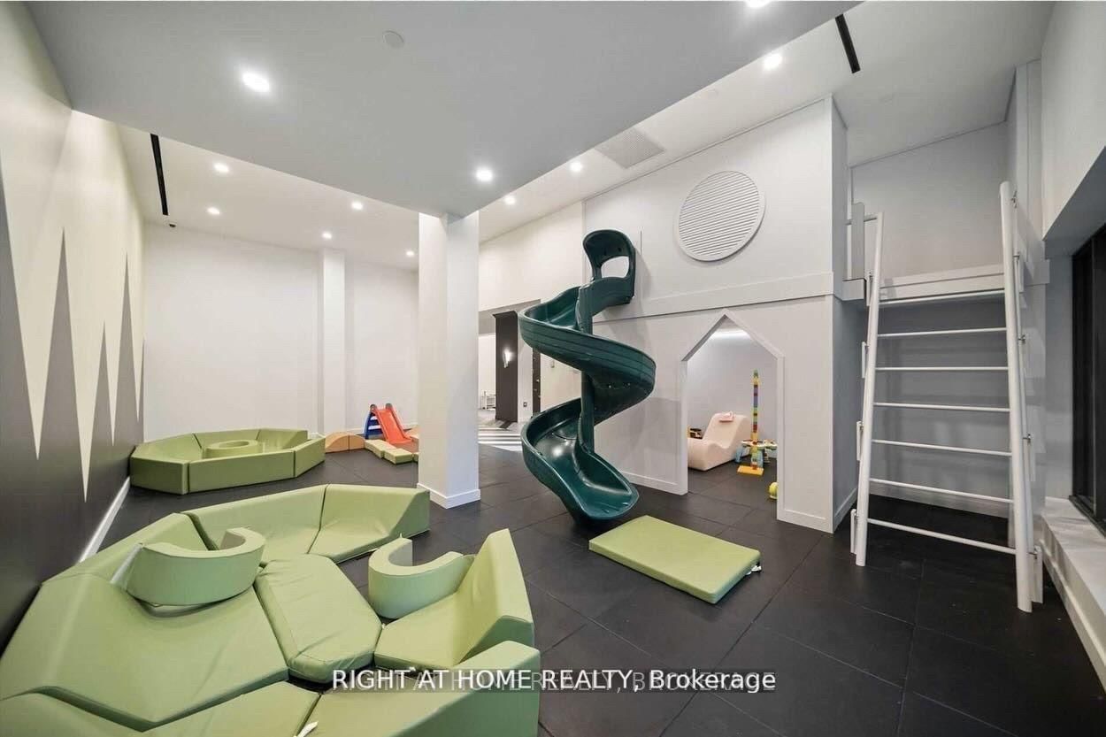 Condo for sale at 1301-39 Roehampton Avenue, Toronto, Ontario, M4P 0G1 - Mount Pleasant West - MLS: C12985930