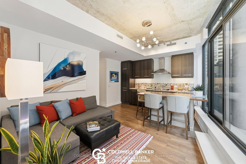 home for lease on 408-15 Beverley Street