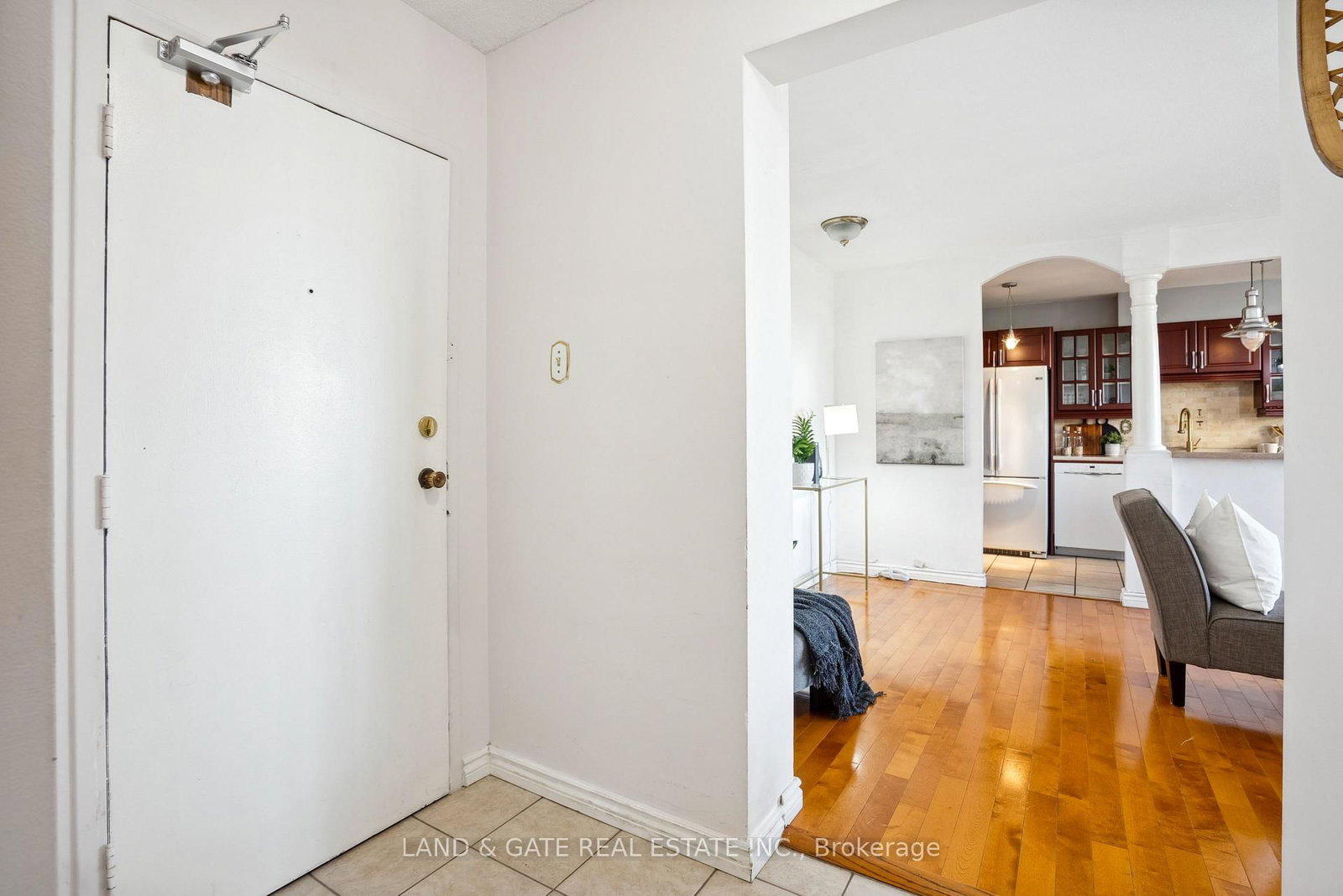 260 Seneca Hill Drive, Unit 702 - Photo 5