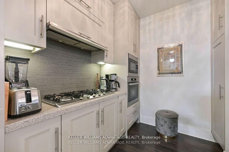 29 Queens Quay E, Unit 616 - Photo 15