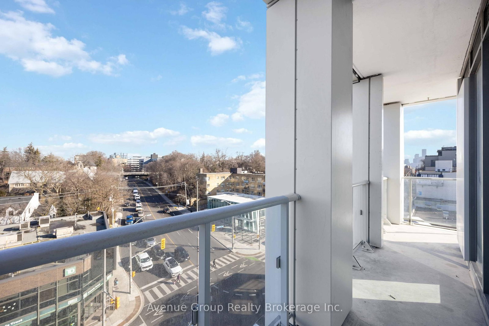 2020 Bathurst Street, Unit 827 - Photo 31