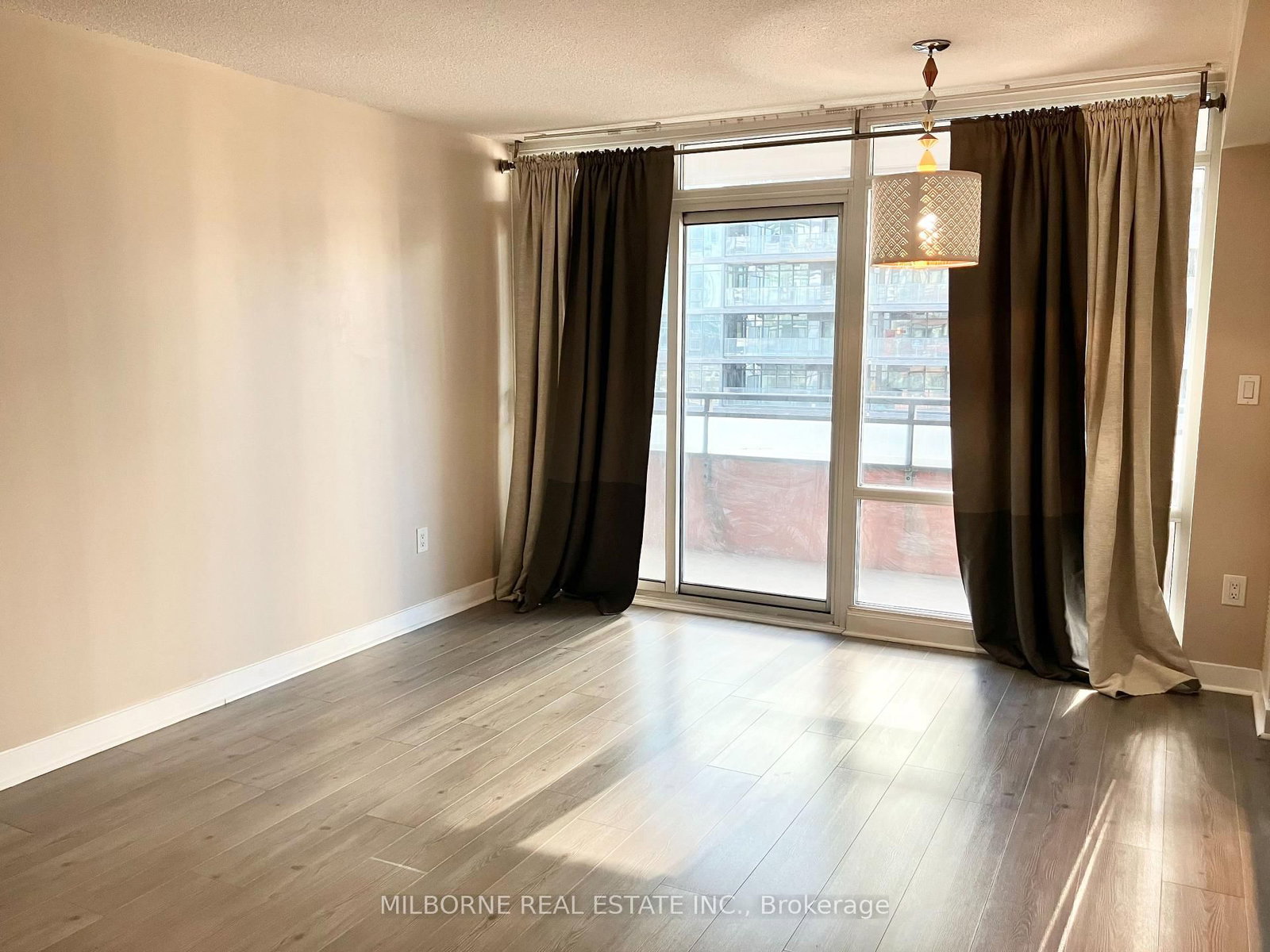 4K Spadina Avenue, Unit 612 - Photo 3