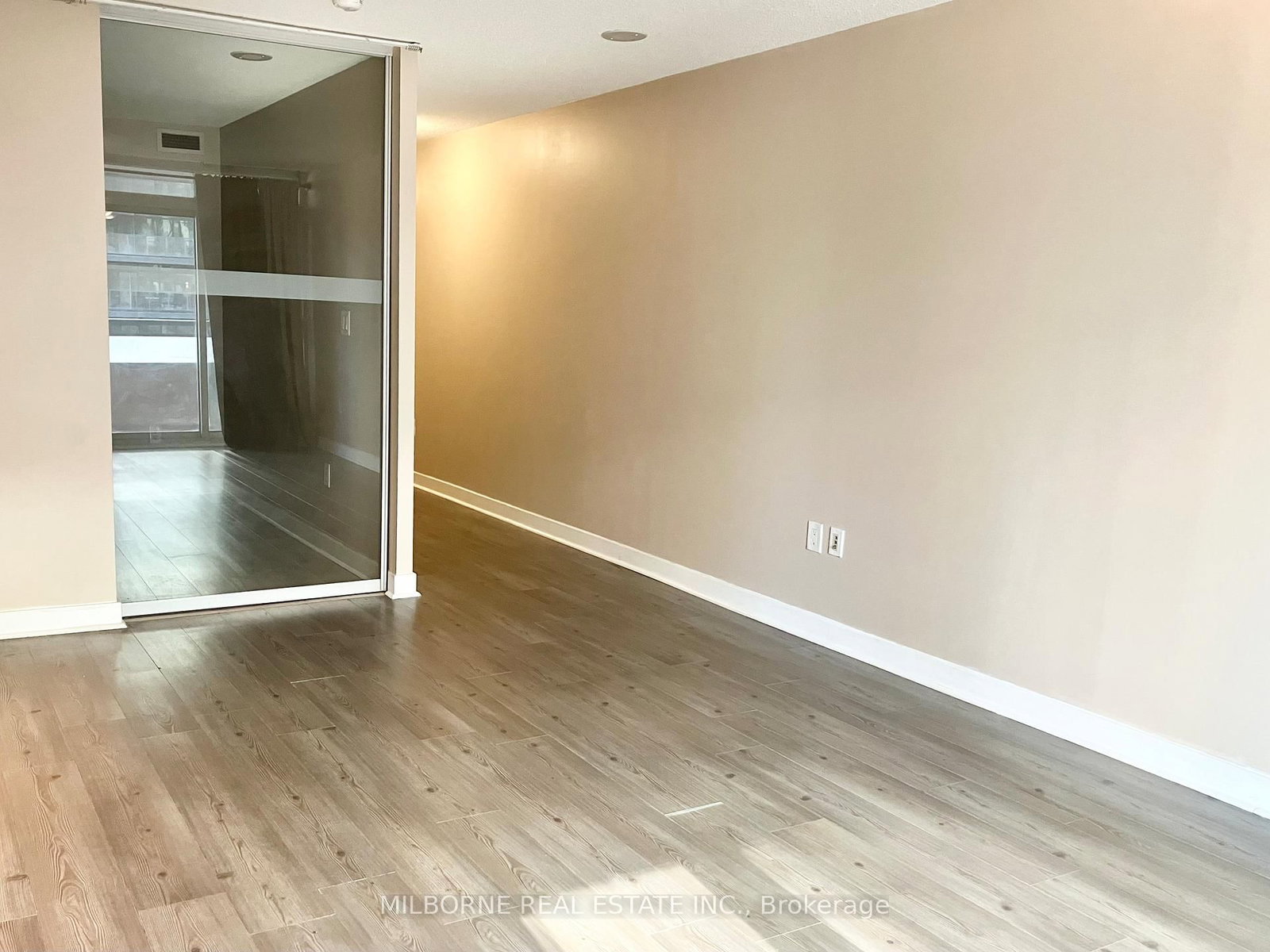 4K Spadina Avenue, Unit 612 - Photo 5