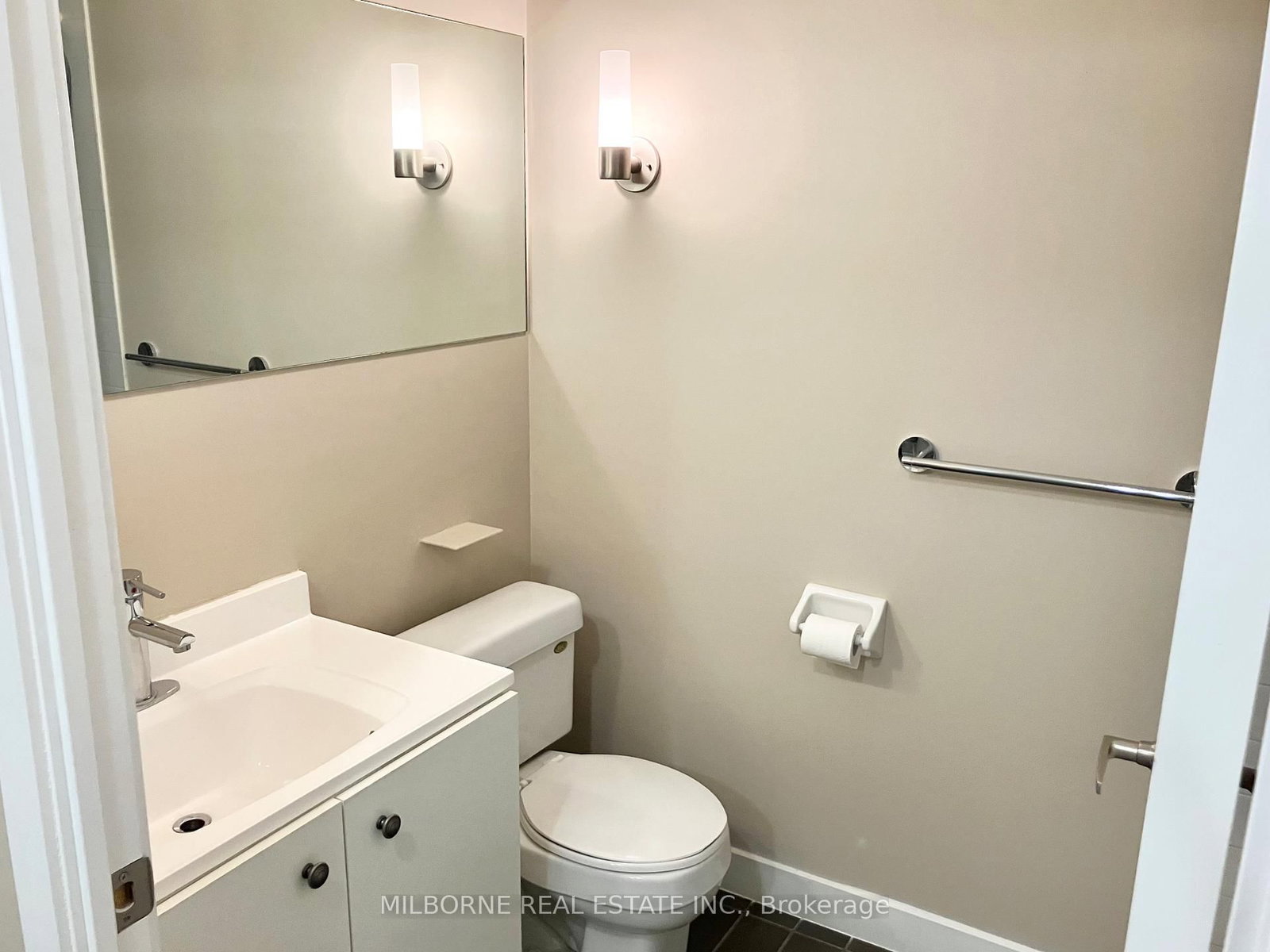 4K Spadina Avenue, Unit 612 - Photo 8