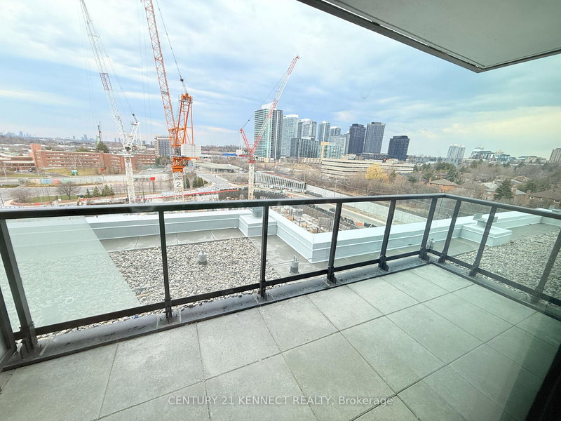 810 - 29 Green Trail Crt, Toronto, M2K 0J9 | Image 2