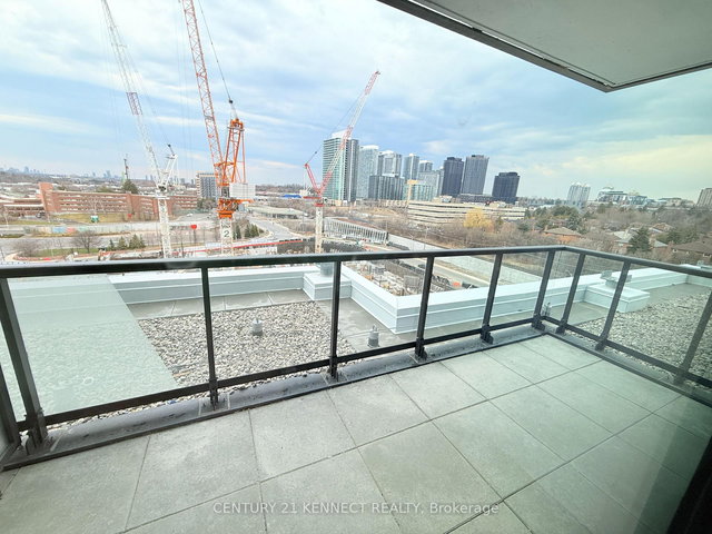 810 - 29 Green Trail Court