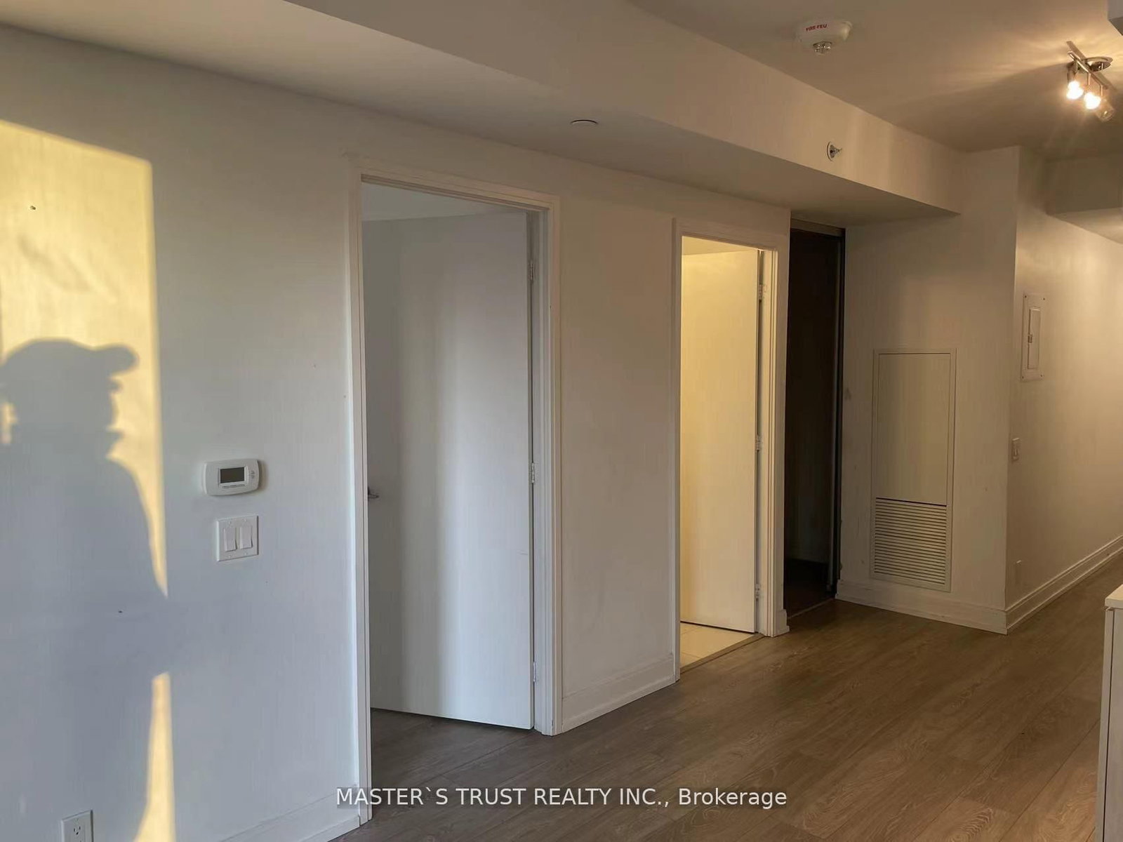 181 Dundas Street E, Unit 1615 - Photo 5