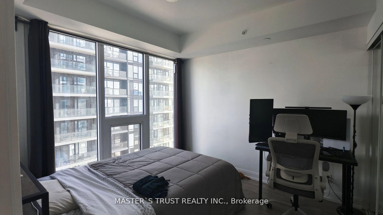 181 Dundas Street E, Unit 1615 - Photo 6