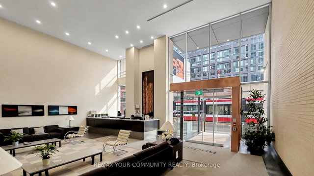 310 - 438 King Street W