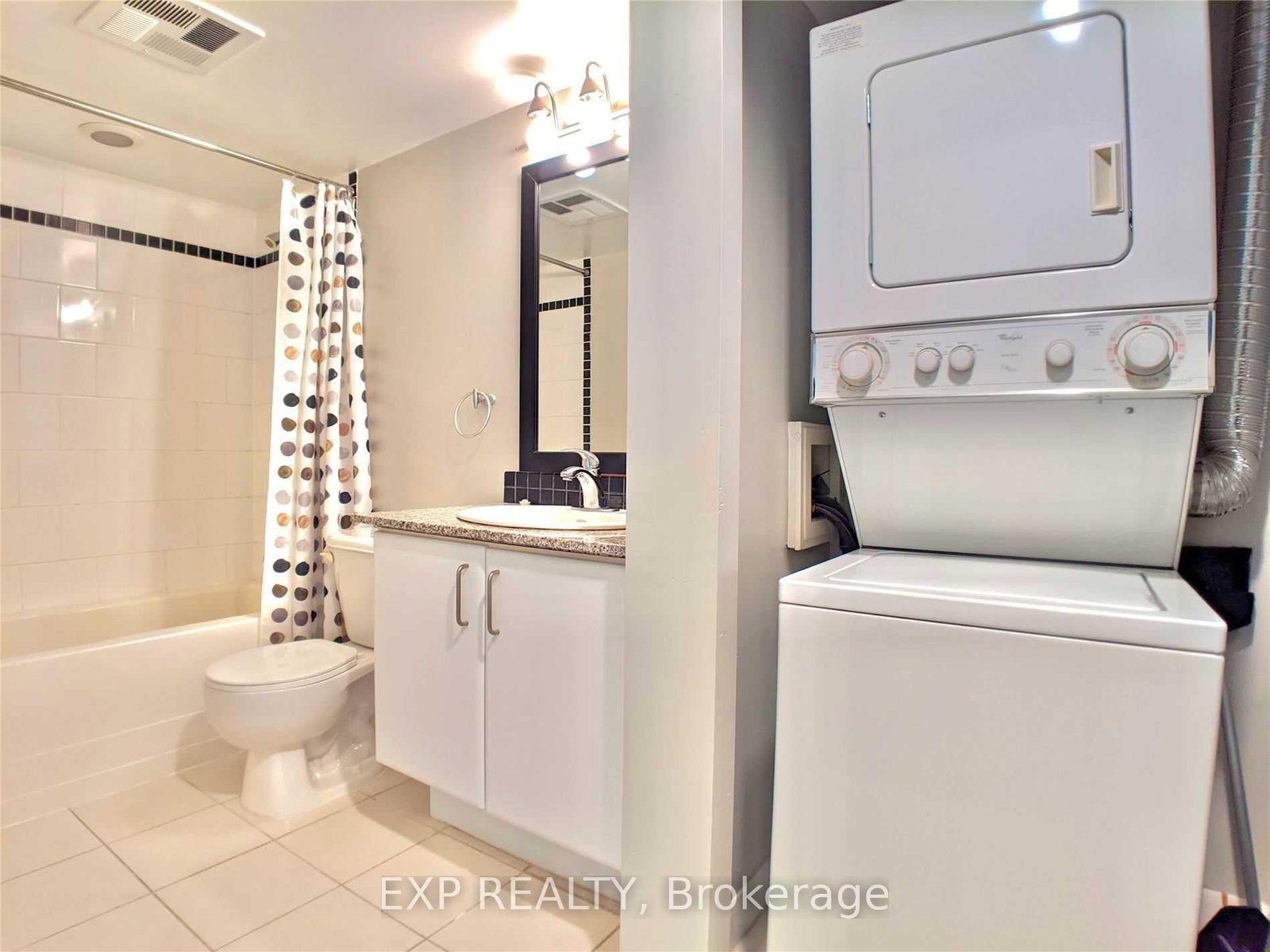 33 Sheppard Avenue E, Unit 212 - Photo 11