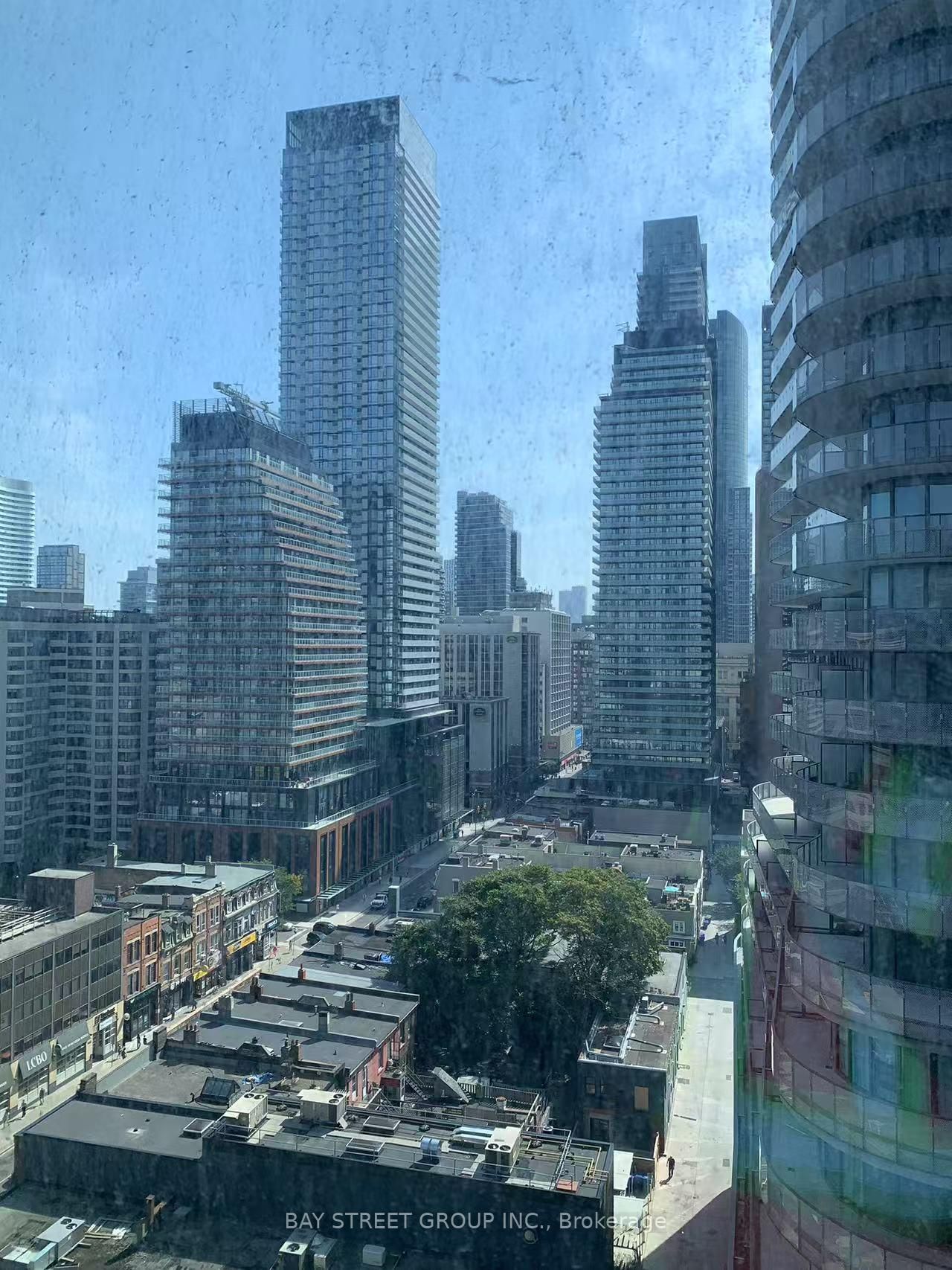 8 Wellesley Street W, Unit 1615 - Photo 9