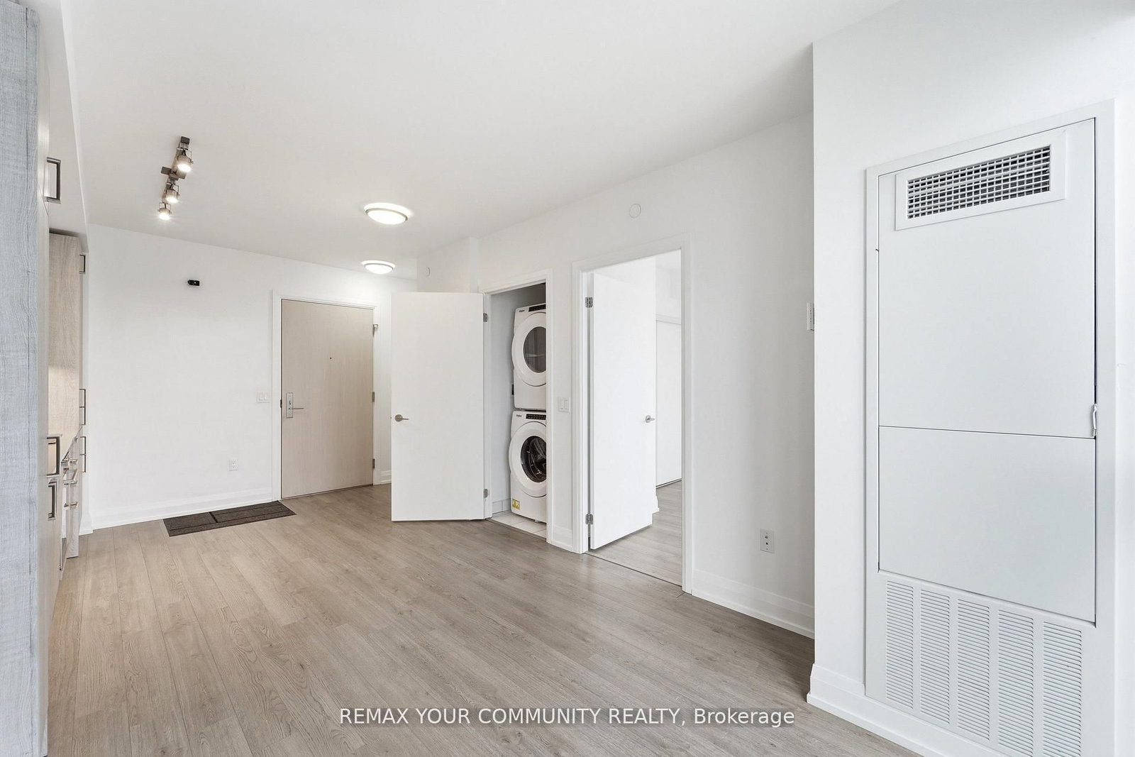 Condo for sale at 2506-77 Mutual Street, Toronto, Ontario, M5B 0B9 - Church-Yonge Corridor - MLS: C12986524