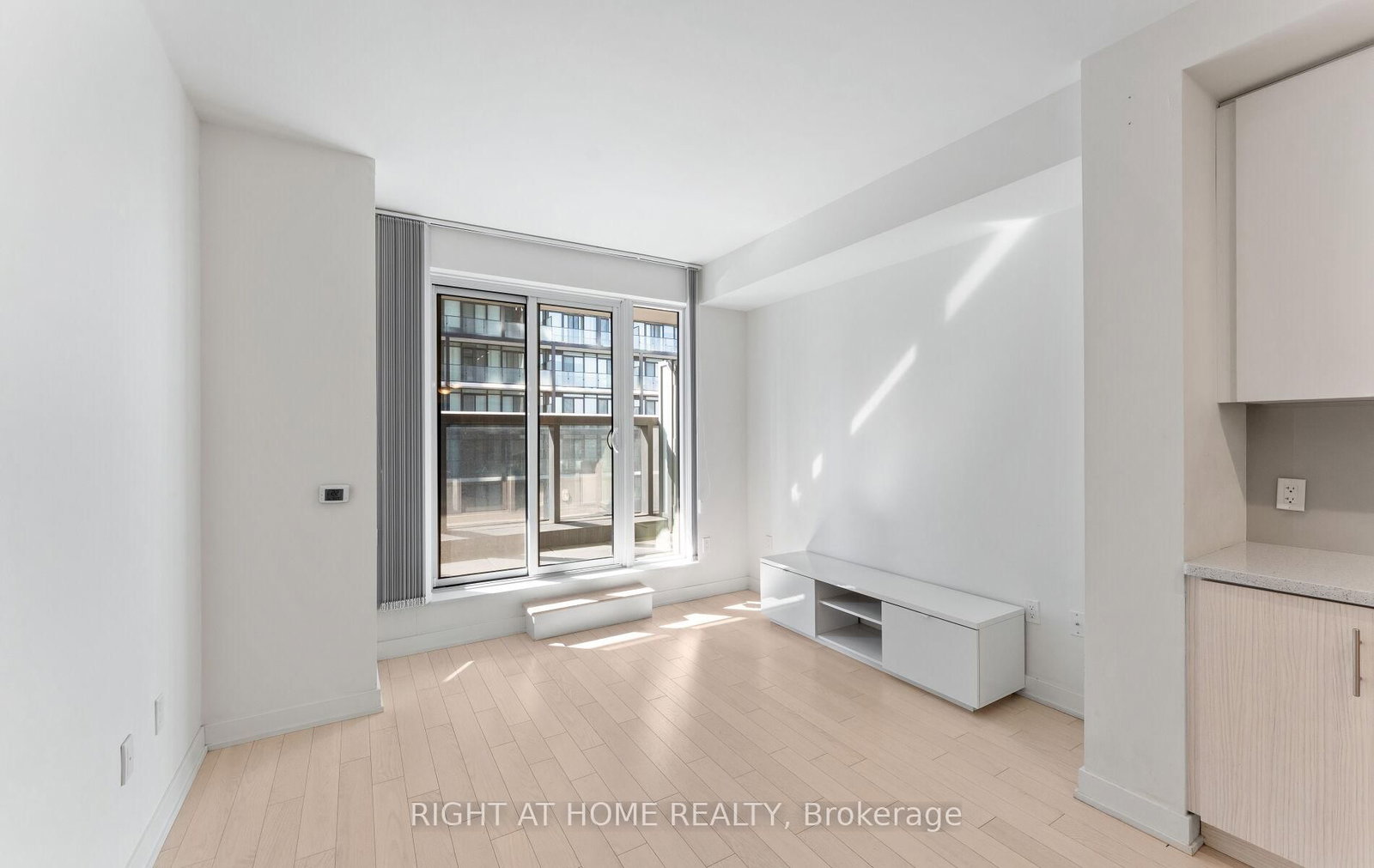 330 Richmond Street W, Unit 1501 - Photo 10