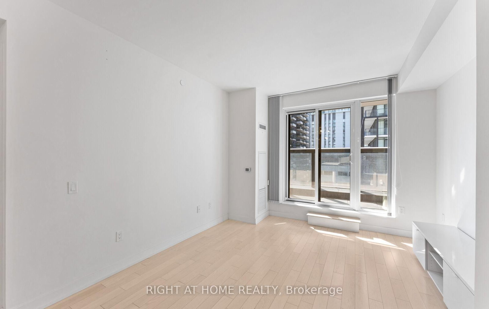 330 Richmond Street W, Unit 1501 - Photo 13