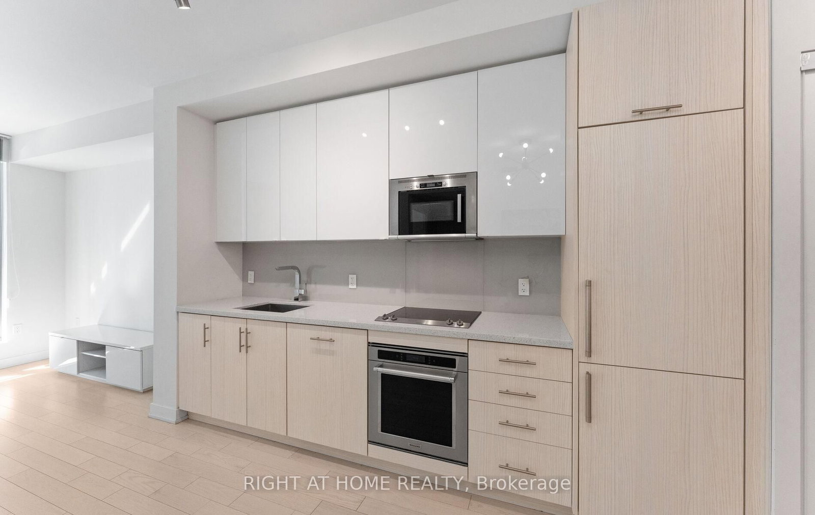 330 Richmond Street W, Unit 1501 - Photo 18