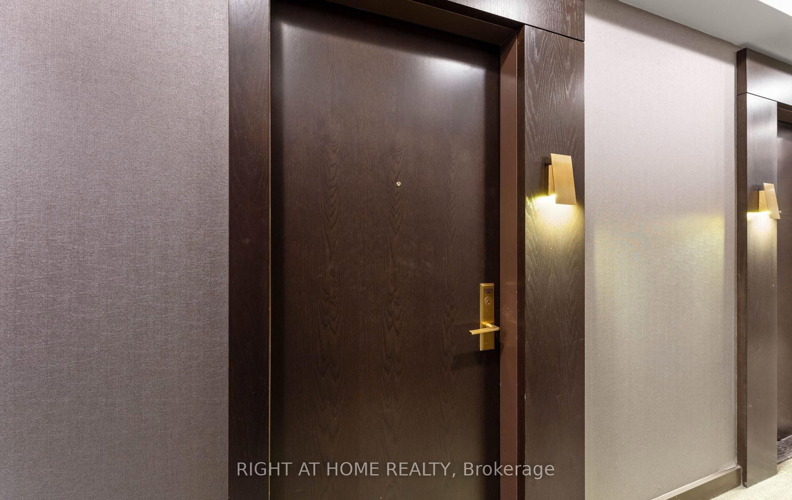 330 Richmond Street W, Unit 1501 - Photo 32