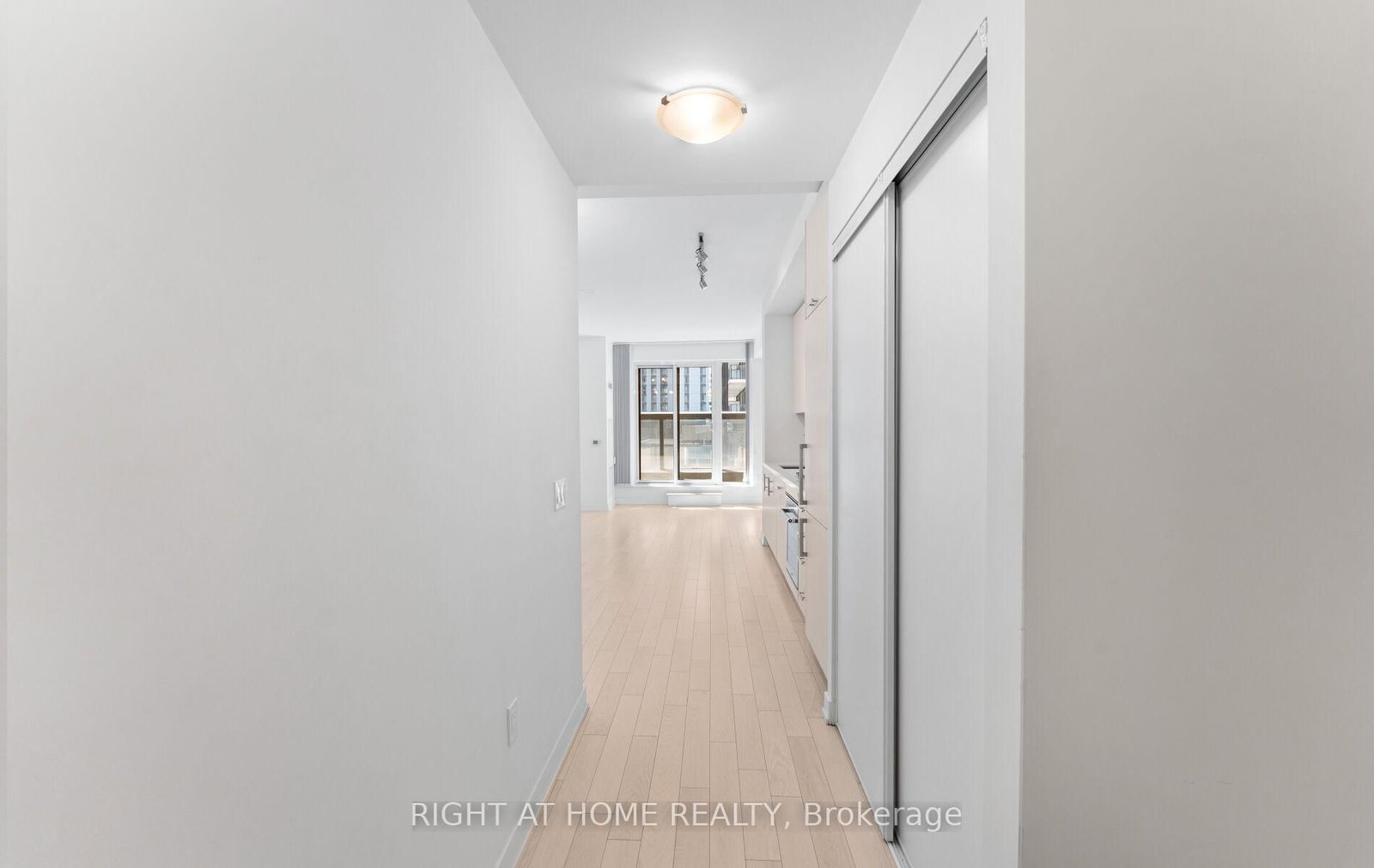 330 Richmond Street W, Unit 1501 - Photo 6