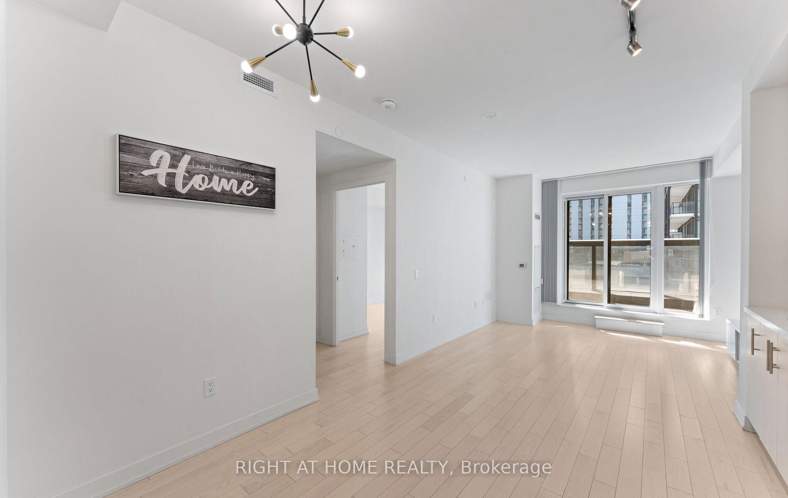 330 Richmond Street W, Unit 1501 - Photo 7